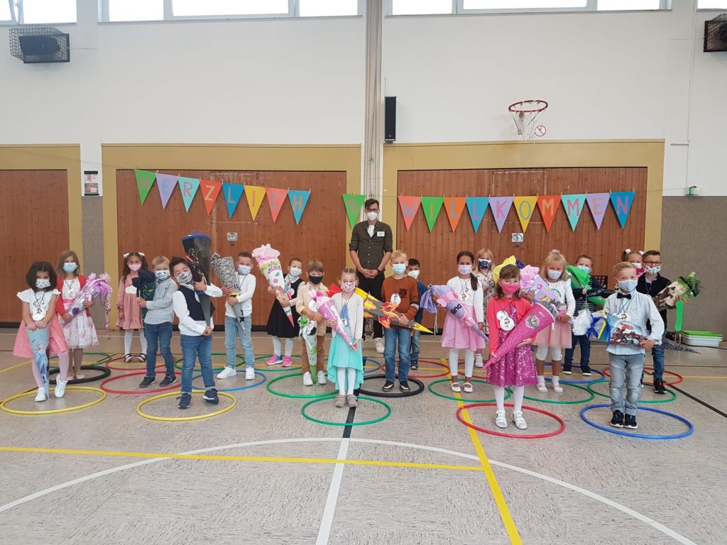 Einschulung An Der GS Hunnebrock Grundschule hunnebrock de